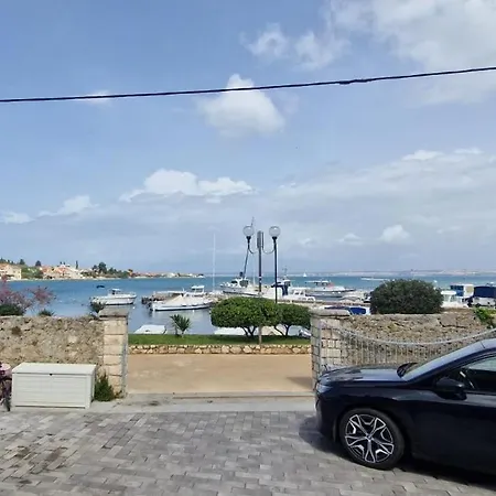 By The Sea Preko, Ugljan - 25531 Apartman *