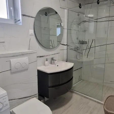 Apartamento By The Sea Preko, Ugljan - 25531 Preko